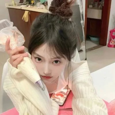 红色谜团